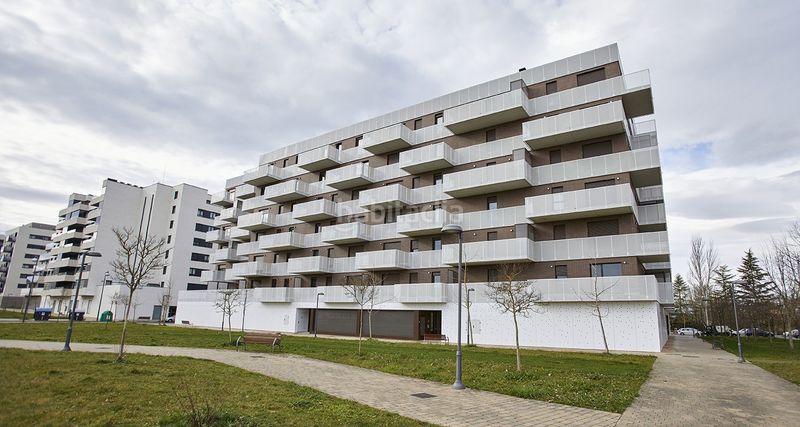 Foto 7f023527-9f2a-4ed9-a3e2-e1e7348db5ef. Piso 123m<sup>2</sup> en avenida de olarizu 0 en Adurtza Vitoria - Gasteiz