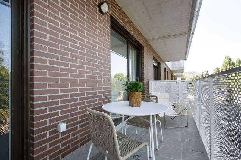 Foto b790194b-a6ae-4317-bad0-bdbbdfb72652. Parking coche 26m<sup>2</sup> en avenida de olarizu 0 en Adurtza Vitoria - Gasteiz