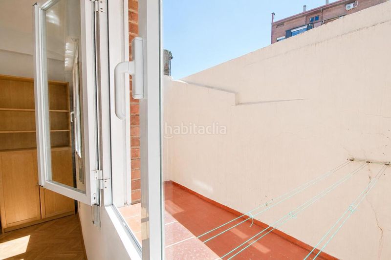 Foto 2396f2d0-cc75-4afe-8421-d1c861c8ee95. Apartament amb calefacció a Valdeacederas Madrid