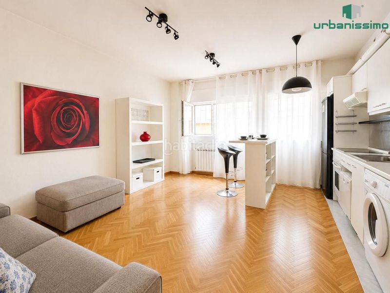 Foto 26b7ee1c-f573-4e0a-9088-7087450c3fac. Apartament amb calefacció a Valdeacederas Madrid