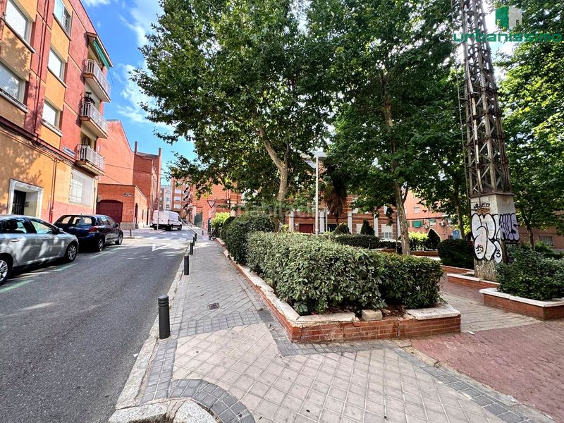 Foto 73472b70-98a5-42e3-8a5e-1c9636a5b25d. Apartament amb calefacció a Valdeacederas Madrid