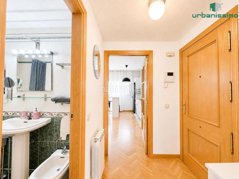 Foto ca1d894c-8aa2-4e47-8be5-655b0f83c5ca. Apartament amb calefacció a Valdeacederas Madrid