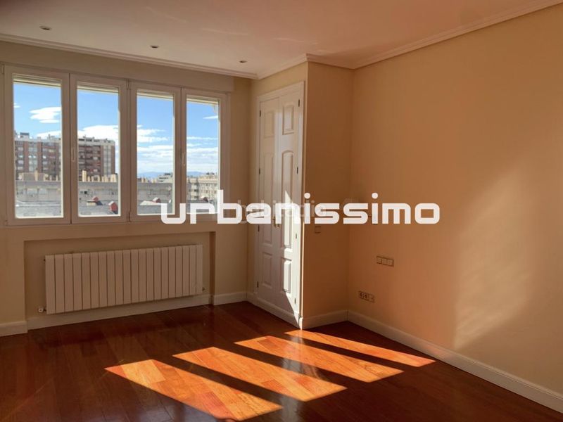 Foto 511ce7b6-8bd8-4223-9ac5-b299b1a58b7a. Rent flat with heating in Castillejos-Cuzco Madrid