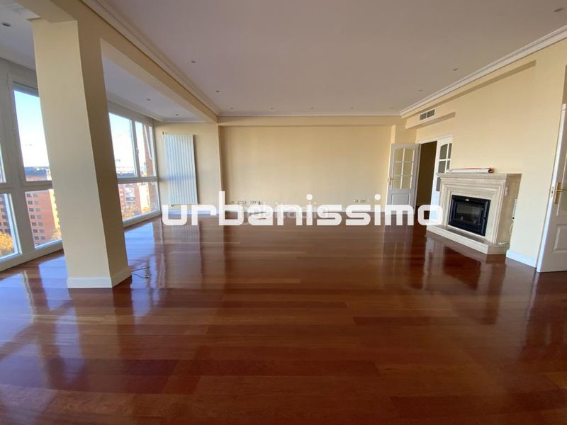 Foto 6f1c0148-5724-4a3f-9116-9c2ac9bf9d12. Rent flat with heating in Castillejos-Cuzco Madrid