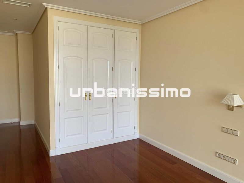 Foto c9f786d0-da67-44dd-9437-51122beea1cc. Rent flat with heating in Castillejos-Cuzco Madrid