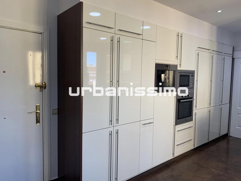 Foto d96e9c90-b150-4f10-be39-dbb22ce9f80a. Rent flat with heating in Castillejos-Cuzco Madrid