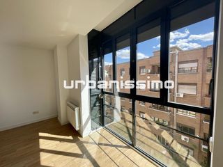 Lloguer Pis  Calle de granada. Mariano de cavia  piso reformado de 2 habitaciones