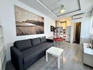 Alquiler Apartamento  Calle del cardenal cisneros. Trafalgar  apartamento amueblado con aire acondicionado