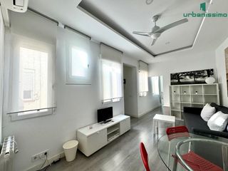 Apartament  Del cardenal cisneros. Chamberí  apartamento interior silencioso y lleno de luz en cham