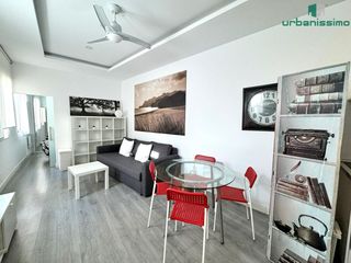 Apartament  Del cardenal cisneros. Chamberí  apartamento interior silencioso y lleno de luz en cham