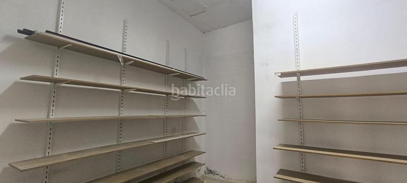 Foto ce3f8360-db4f-41e7-8e86-688fcb505d1c. Local comercial a Hispanidad - Vivar Téllez Vélez - Málaga