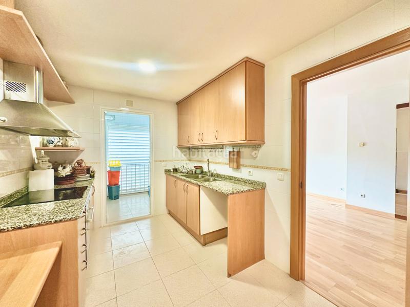 Foto 04950d22-510d-4e46-af99-2ab6be613537. Àtic amb calefacció aparcament piscina a Molins de Rei