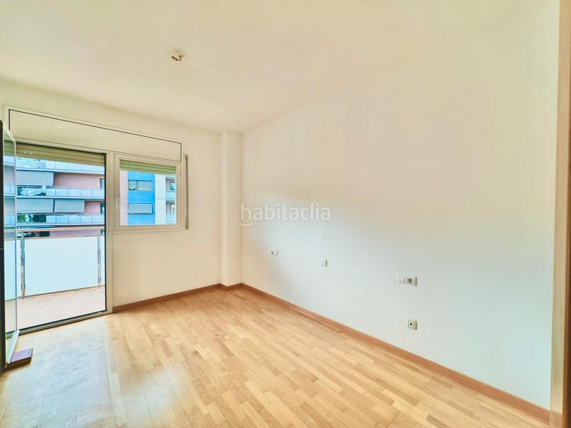 Foto 0c3df76e-658e-4f9e-9e88-492938085b24. Àtic amb calefacció aparcament piscina a Molins de Rei