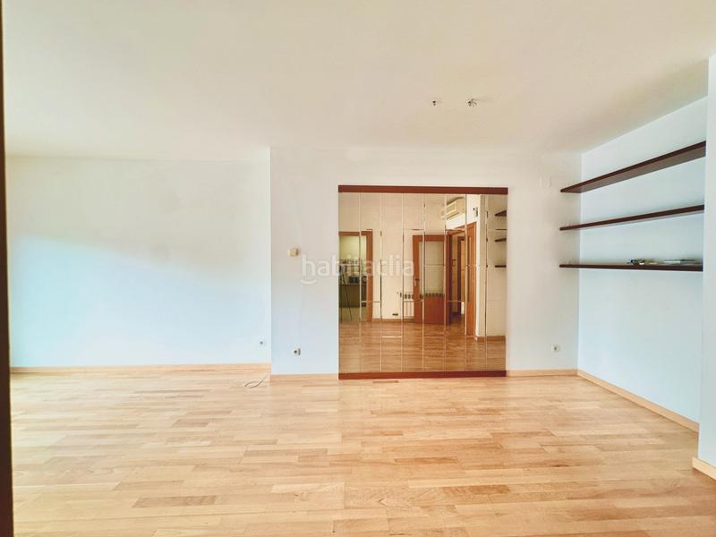 Foto 14a619c6-c31b-4217-85aa-57cde712b18d. Àtic amb calefacció aparcament piscina a Molins de Rei