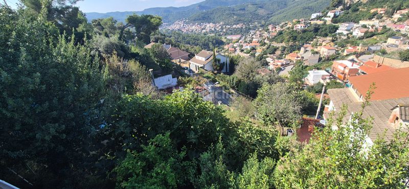 Foto bf8adf79-67bf-404e-b84b-a7bf43d3c39d. Terreny residencial a Torrelles de Llobregat