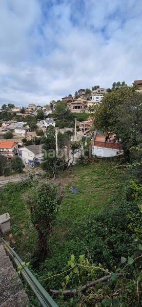Foto ddc69312-4d44-4a9e-b9f1-3f291c82c097. Terreny residencial a Torrelles de Llobregat