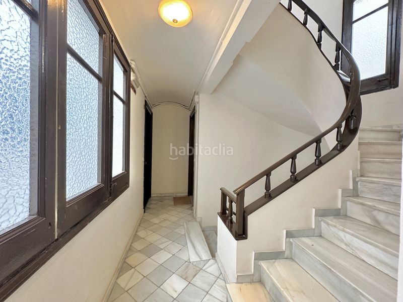 Foto e3e06872-5b57-436b-b0f0-8e13b8f0b05f. Àtic amb calefacció a Barri de les Corts Barcelona
