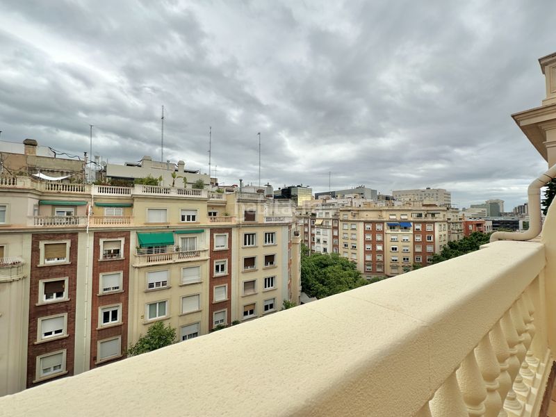 Foto e5cbc779-c311-47c8-9c21-963a8f651dbd. Àtic amb calefacció a Barri de les Corts Barcelona