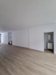 Location Local commercial  Plaça de catalunya. ¿buscas el espacio perfecto para tu negocio? ¡tenemos la solució