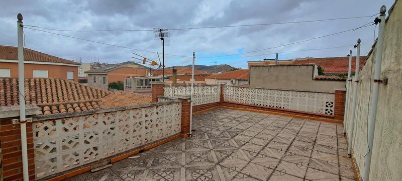 Foto 0bdf929b-1f3f-4489-beab-8f3a499066d0. Haus mit parking in Centro Puertollano