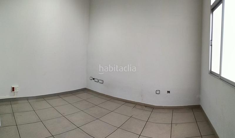 Foto 299fef54-2f3f-44d7-8c6f-ef9ecb68cba1. Miete büro in Centro Puertollano
