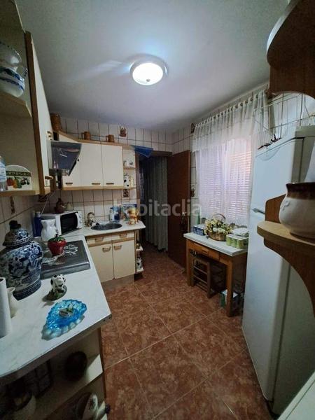 Foto c96d41dc-408d-4404-aacf-29859869a9f8. Casa in Carretera de Córdoba - Libertad Puertollano