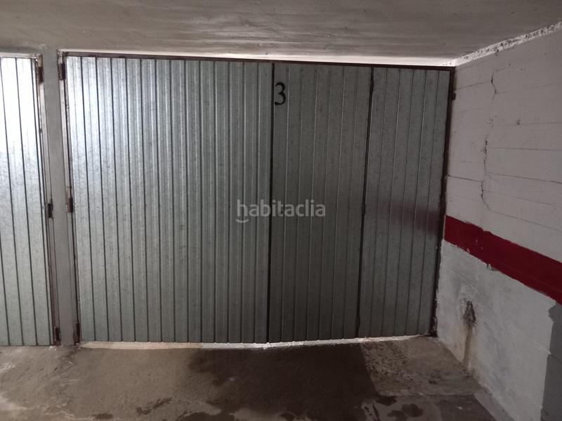 Foto 101a1055-b2b6-4c9d-adad-9e533d4f455c. Parking coche en calle norte 15 en Centro Puertollano