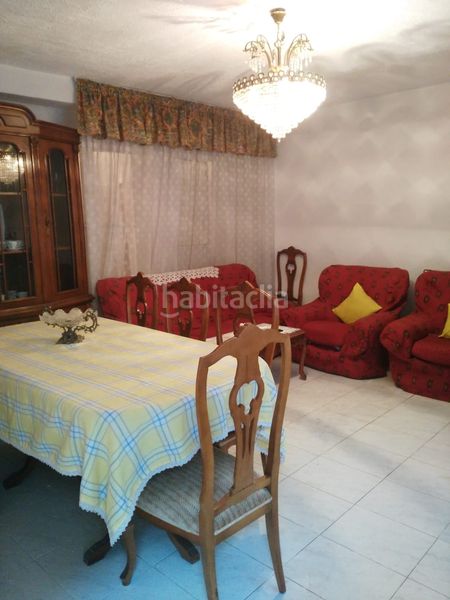 Foto a74fd4e8-bb59-4e10-9231-087e78b52a4d. Casa a Centro Puertollano