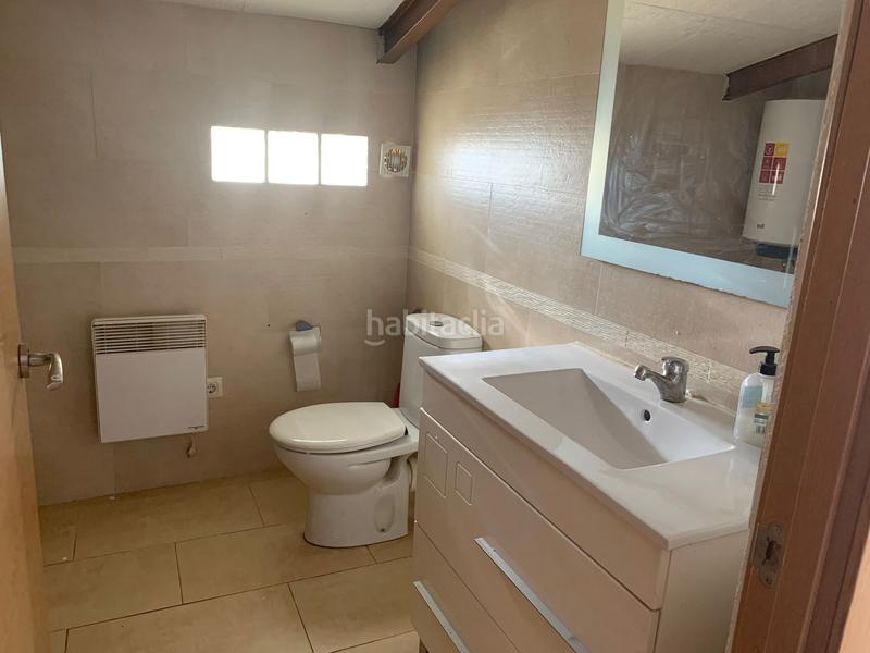 Foto ee00ac37-e8af-490e-a075-e0dce86a6905. Casa en El Poblado - Abulagar Puertollano