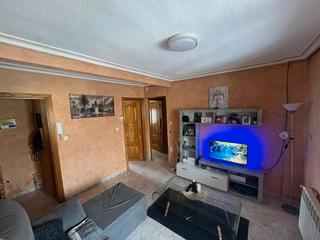 Etagenwohnung in Plaza Almagro