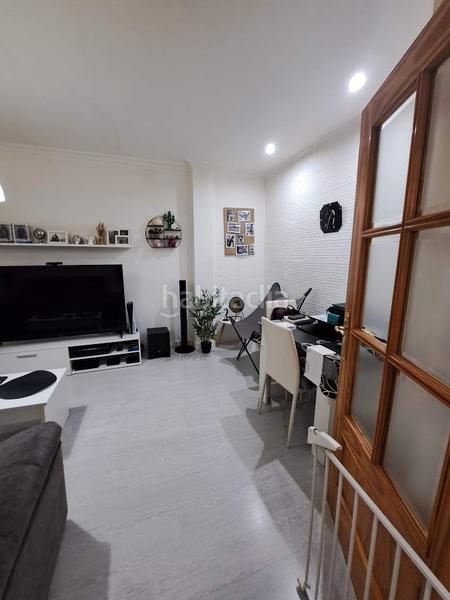 Foto 783602ea-6f1f-4237-885e-a6d19a63dc18. House with heating parking in Centro Puertollano