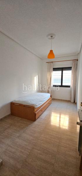 Foto c90e5063-b9e9-41a7-b7d4-112cf6469804. Appartamento con riscaldamento parcheggio in PAU 2-600 Puertollano