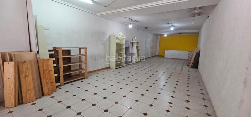 Foto af8e2419-e99f-47cd-ae78-9da5c0ace265. Local comercial en Centro Puertollano