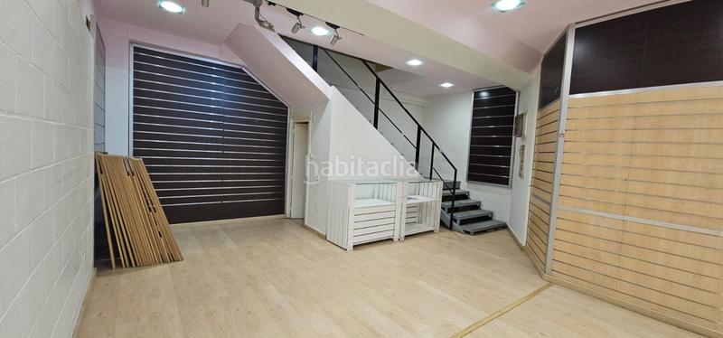 Foto e1377c0a-8519-47c8-b3f7-6b40748ca5f5. Local comercial en Centro Puertollano