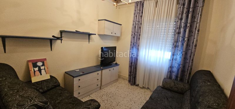 Foto 4d4a656b-4c7f-4901-bc76-c9a05ff7692f. Flat with heating in Centro Puertollano