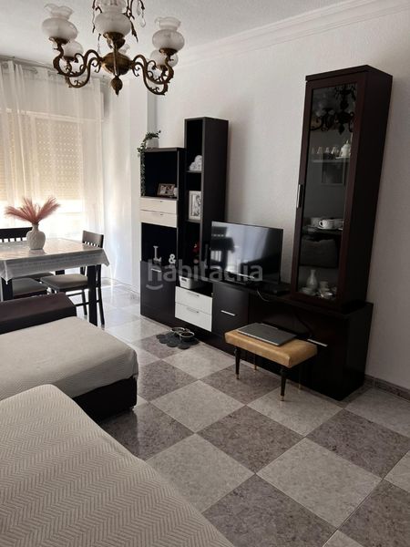 Foto 50471fcb-0dd1-4110-ad61-10fbebf9e878. Piso en Centro Puertollano