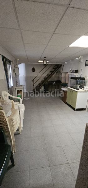Foto 1f651903-7f05-4de1-bef2-ce7d7fdc1cf2. House with heating parking in El Poblado - Abulagar Puertollano