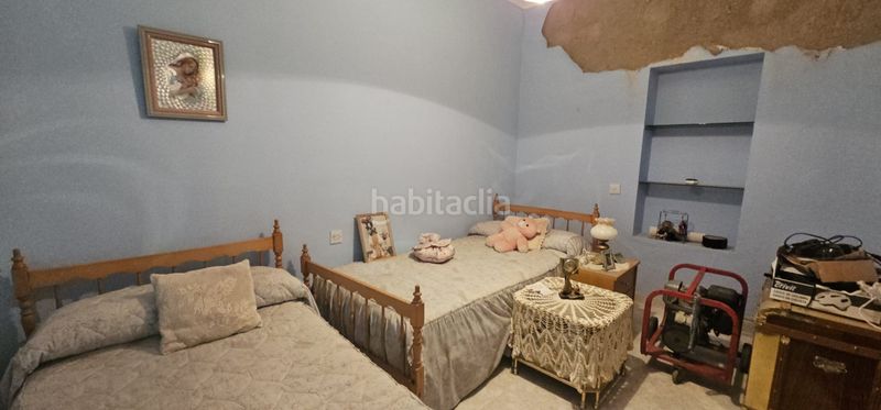 Foto 5630b2c3-cd7f-4a7e-aebf-59b7434c923e. House with heating parking in El Poblado - Abulagar Puertollano