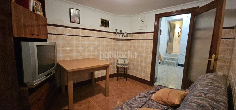 Foto 6f8cfc25-a478-4b43-9cbb-af30cfaa1e58. House with heating parking in El Poblado - Abulagar Puertollano