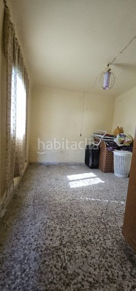 Foto 9166e262-8440-493e-8dab-03b3aebb7de0. House with heating parking in El Poblado - Abulagar Puertollano