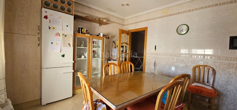 Foto a3ce6847-98b3-4b34-a0d1-b3a0483857fb. Casa amb calefacció piscina a Centro Puertollano