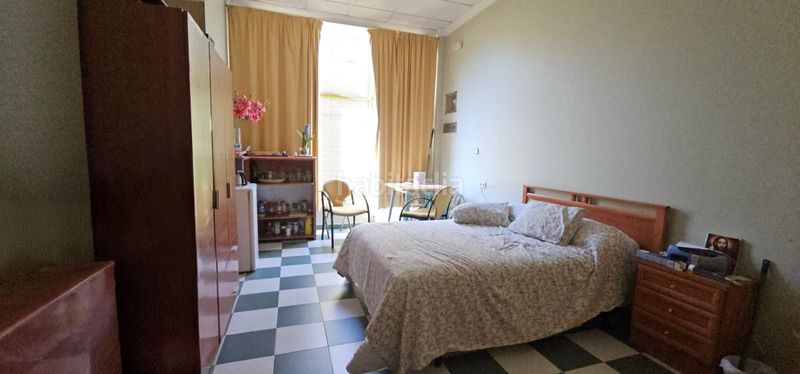 Foto e128ae06-877e-483c-a216-7cb90e39b7d0. Casa amb calefacció piscina a Centro Puertollano