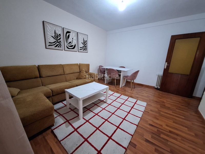 Foto 86f79dd9-2673-460a-b661-817037f98e92. Piso en Centro Puertollano