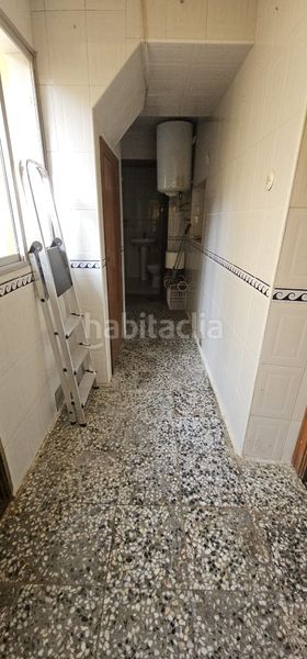 Foto a951e378-8982-4d06-924a-072bc2731134. Casa a El Poblado - Abulagar Puertollano