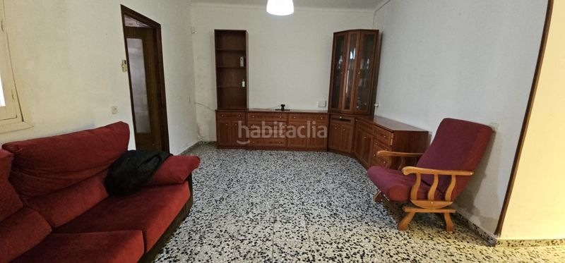 Foto f22bf996-5968-4ce4-a2ce-ac3d14dd5cc0. Casa a El Poblado - Abulagar Puertollano