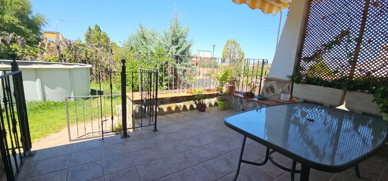 Foto faaf6fd1-dd37-47d0-9ebc-5854368c7ebc. Xalet amb xemeneia calefacció piscina a Las Mercedes - El Carmen Puertollano