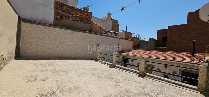 Foto 5c4cd107-518e-4370-8d0a-06db188cc3be. Casa amb calefacció a Centro Puertollano