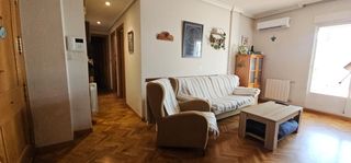 Location Appartement  Avenida primero de mayo
