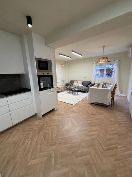 Foto f2e0552b-f429-4ca8-84b0-ec3fa4b0453a. Pis amb calefacció a Castilla Madrid