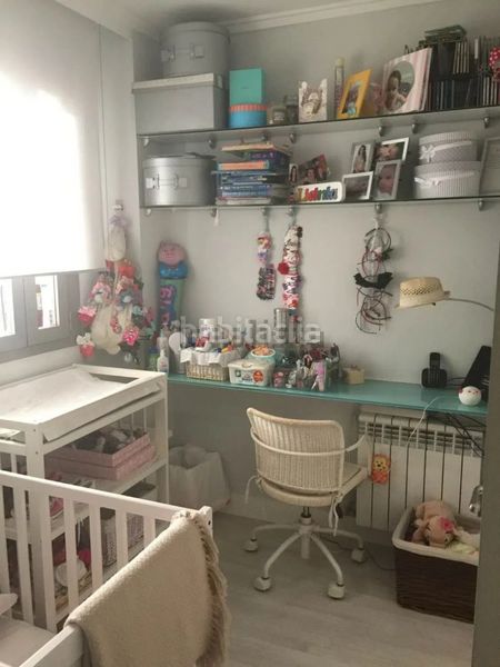 Foto 5e4e35a0-fba6-4b2c-9599-0bc66a3c0312. Planta baixa amb calefacció piscina a Las Tablas Madrid